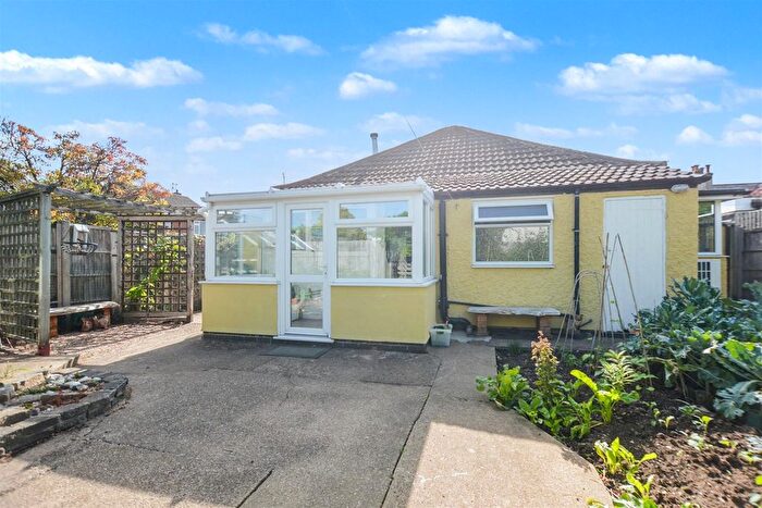 2 Bedroom Detached Bungalow For Sale In Rutland Avenue, Toton, NG9