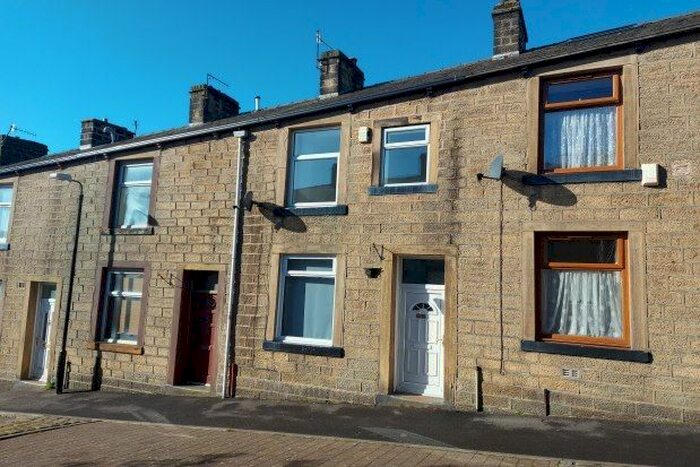 3 Bedroom Property To Rent In Blucher Street, Colne, BB8