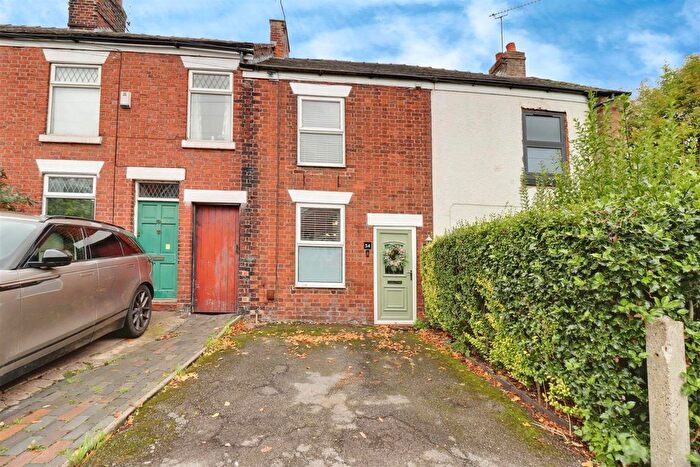 2 Bedroom Terraced House For Sale In Elworth Street, Sandbach, CW11
