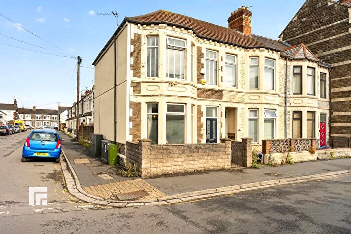 3 Bedroom End Of Terrace House For Sale In Carlisle Street, Splott, Cardiff, CF24