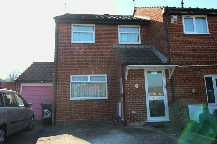 3 Bedroom End Of Terrace House To Rent In Armoury Drive, Gravesend, Kent, DA12