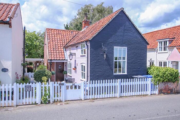 3 Bedroom Cottage For Sale In Norfolk Road, Wangford, Beccles, NR34