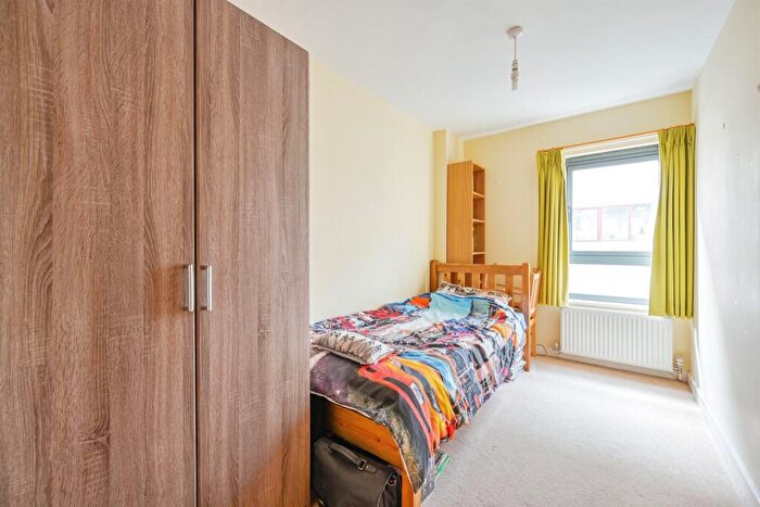 2 Bedroom Flat For Sale In Carrington Street, Derby, DE1