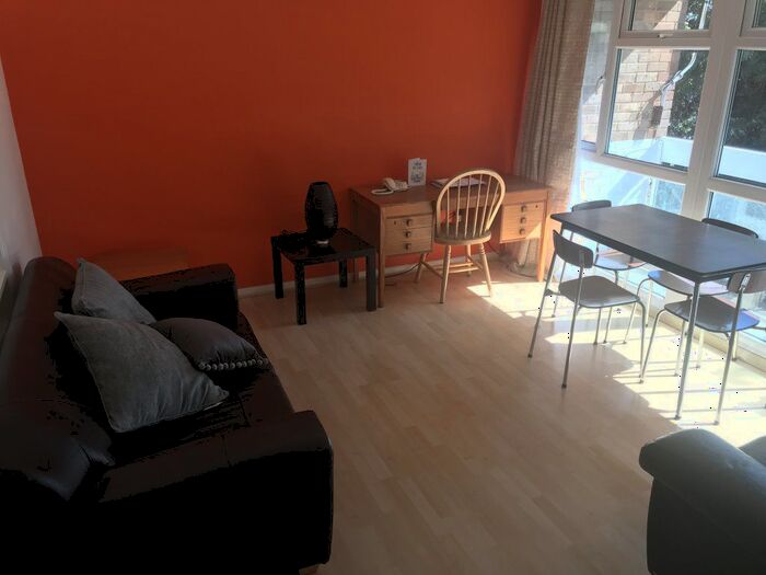 3 Bedroom Property To Rent In Frencham Close, Canterbury, CT2