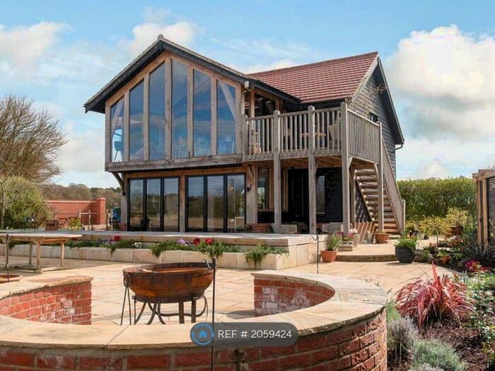 2 Bedroom Detached House To Rent In Easthorpe, Colchester, CO5