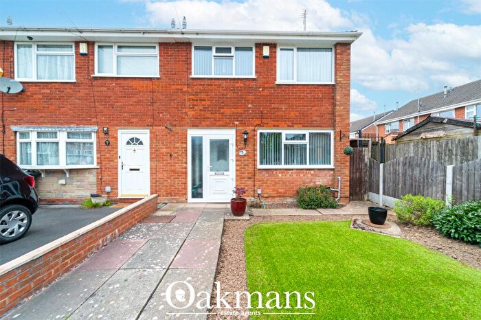 3 Bedroom End Of Terrace House For Sale In Hunnington Close, Birmingham, West Midlands, B32