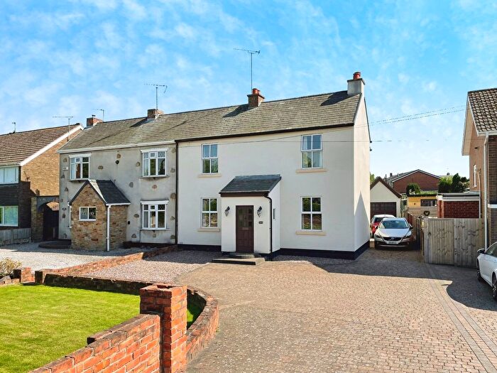 3 Bedroom Semi-Detached House For Sale In High Street, Saltney, Chester, Flintshire, CH4