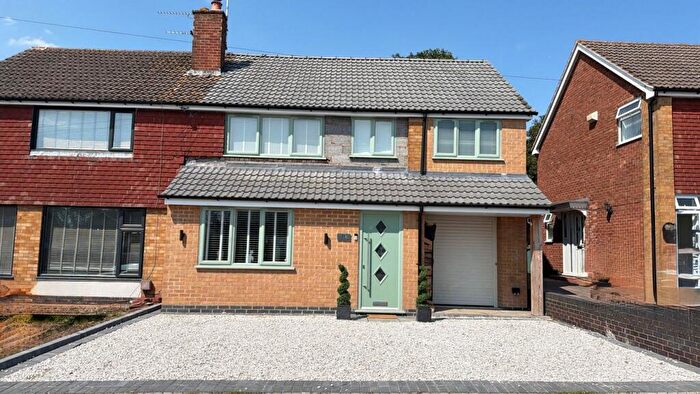 4 Bedroom Semi-Detached House For Sale In Brooklands Road, Cosby, Leicester, LE9
