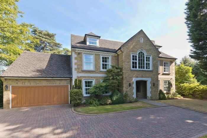 6 Bedroom Detached House To Rent In Cavendish Road, Weybridge, KT13
