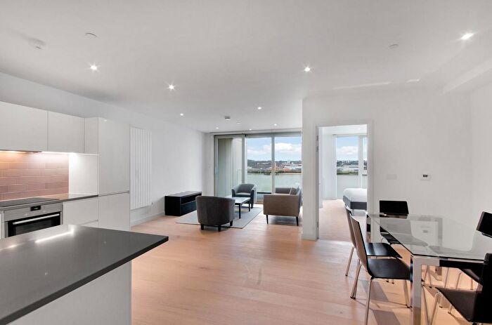 3 Bedroom Flat To Rent In Liner House, Royal Wharf, London, E16