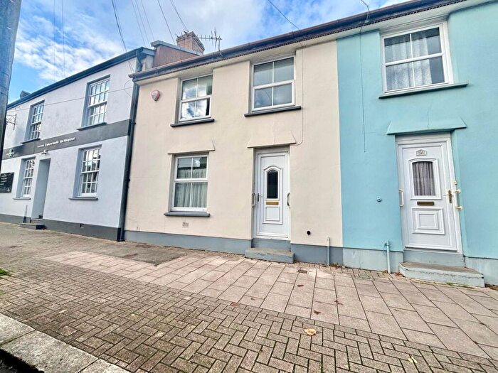 3 Bedroom Terraced House To Rent In East Street, South Molton, Devon, EX36