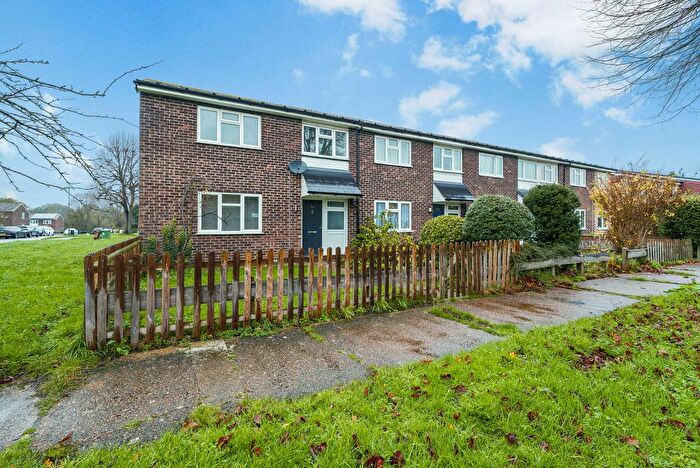 4 Bedroom End Terrace House For Sale In Gatley Avenue, West Ewell, KT19