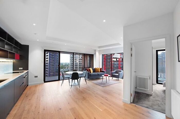 1 Bedroom Flat To Rent In Lyell Street, London City Island, E14