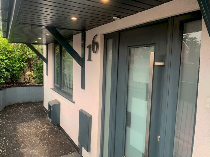 6 Bedroom Detached House To Rent In King Street, Radcliffe, Manchester, M26