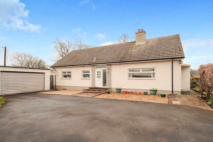 3 Bedroom Bungalow For Sale In Annbank, Ayr, South Ayrshire, KA6