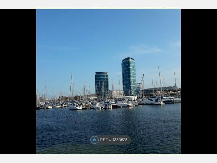 1 Bedroom Flat To Rent In Marina Point Westreet, Chatham, ME4