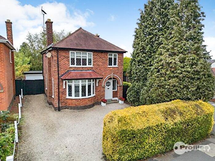 3 Bedroom Detached House For Sale In Middlefield Lane, Hinckley, LE10