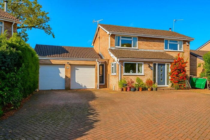 4 Bedroom Detached House For Sale In The Close, Coaley, Dursley, GL11
