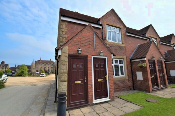 1 Bedroom Apartment To Rent In Armoury Court Mews, Macclesfield, SK11