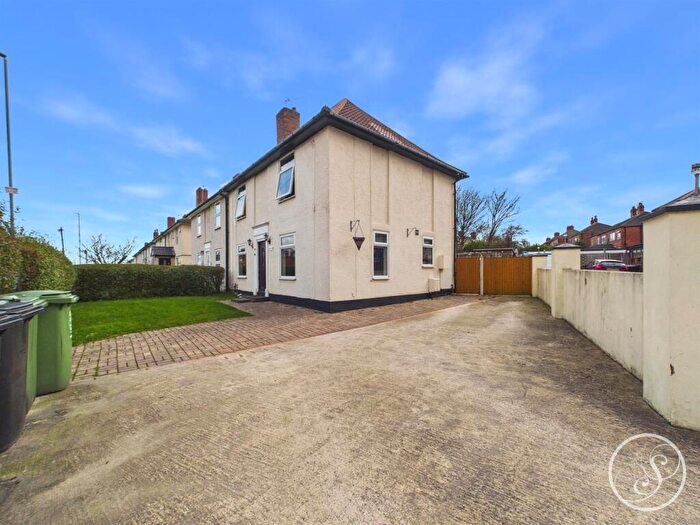 3 Bedroom Semi Detached House For Sale In Cross Green Lane, Halton, Leeds, LS15