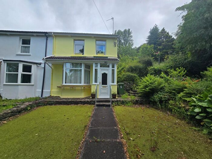 2 Bedroom Semi-Detached House For Sale In Brookfield Lane, Pontypridd, Mid Glamorgan, CF37