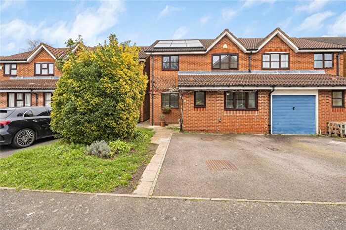 4 Bedroom Semi Detached House For Sale In Windrush, New Malden, KT3