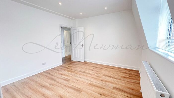 2 Bedroom Flat To Rent In Great Ormond Street, London, WC1N