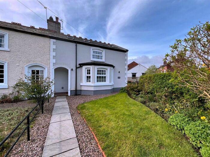 2 Bedroom Cottage To Rent In Old Hall Lane, Puddington, CH64