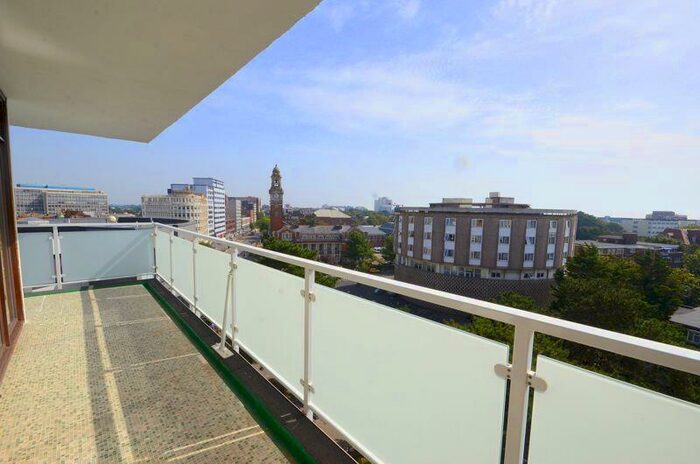 3 Bedroom Flat To Rent In Bath Road, Bournemouth, BH1