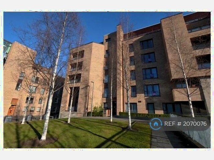 1 Bedroom Flat To Rent In Mcewan Square, Edinburgh, EH3