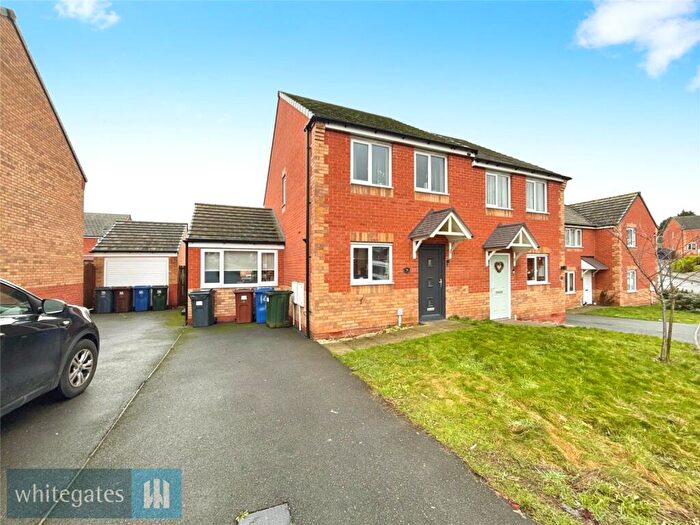 3 Bedroom Semi Detached House For Sale In Priory Park Close, Lundwood, S71