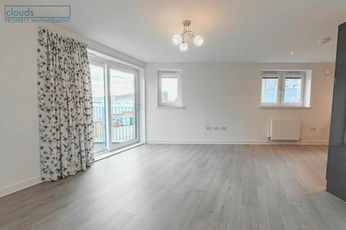 2 Bedroom Flat To Rent In Lawrie Reilly Place, Leith, EH7