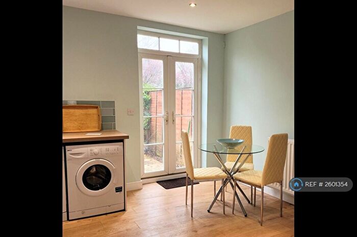 4 Bedroom Terraced House To Rent In Northcroft, Cheltenham, GL50