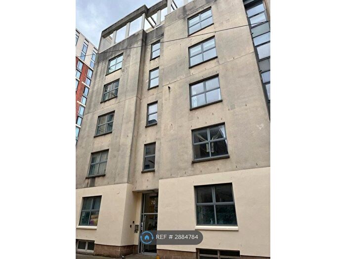 2 Bedroom Flat To Rent In Fox Street, Glasgow, G1