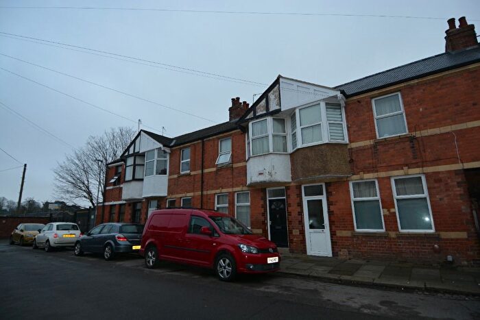 2 Bedroom Terraced House To Rent In Monarch Road, Northampton, NN2