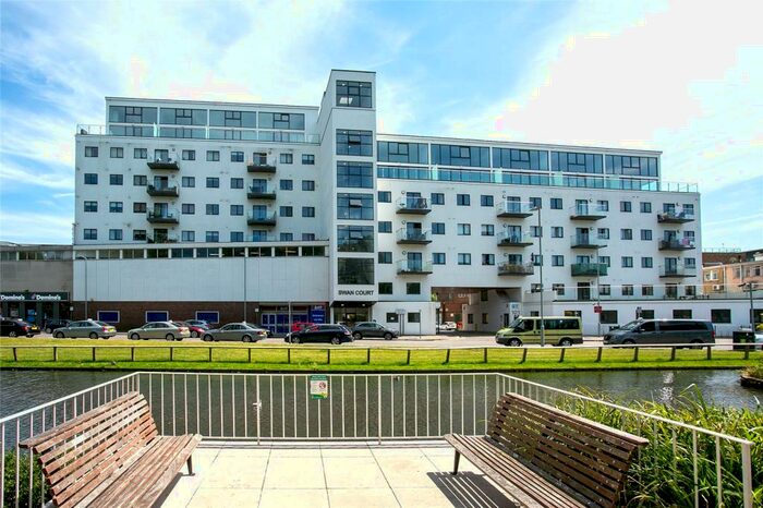 1 Bedroom Apartment To Rent In Waterhouse Street, Hemel Hempstead, HP1