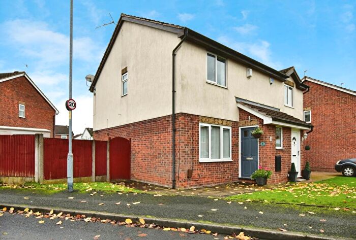 3 Bedroom Semi Detached House For Sale In Uppermill Drive, Manchester, Greater Manchester, M19