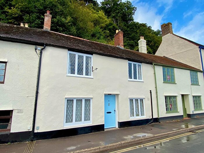 2 Bedroom Terraced House For Sale In Quay Street, Minehead, TA24