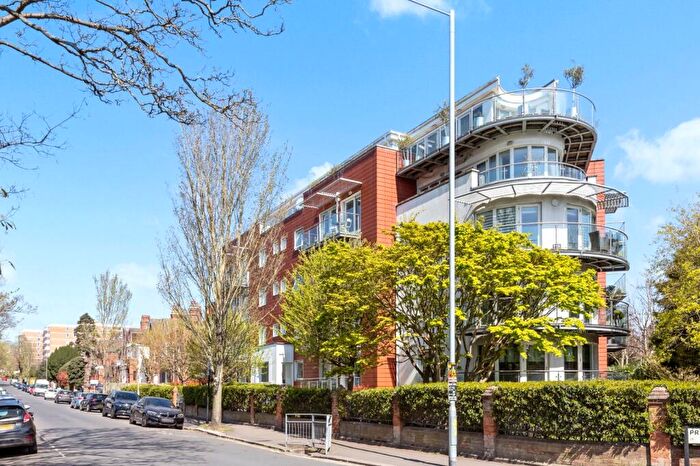 2 Bedroom Flat For Sale In Preston Park Avenue, Brighton, East Sussex, BN1