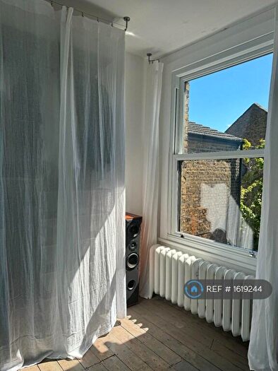 1 Bedroom Terraced House To Rent In Chester Road, London, N17