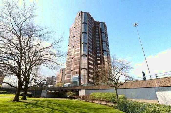 2 Bedroom Flat To Rent In Hagley Road, Birmingham, West Midlands, B16