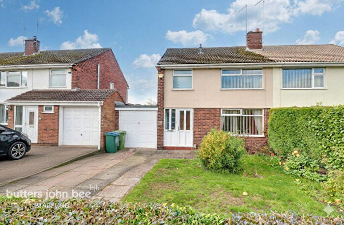 3 Bedroom Semi Detached House For Sale In Baswich Lane, Stafford, ST17