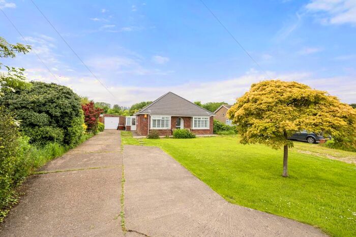 3 Bedroom Detached Bungalow For Sale In Dovecote Lane, Wainfleet, PE24