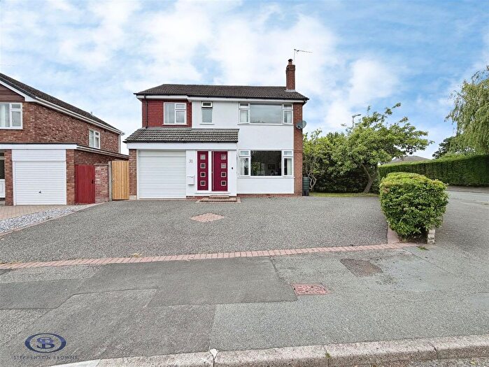 4 Bedroom Detached House For Sale In Laidon Avenue, Crewe, CW2