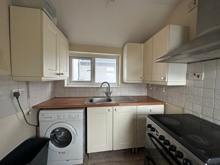 1 Bedroom Flat To Rent In Essex Road, Grays, Essex, RM20