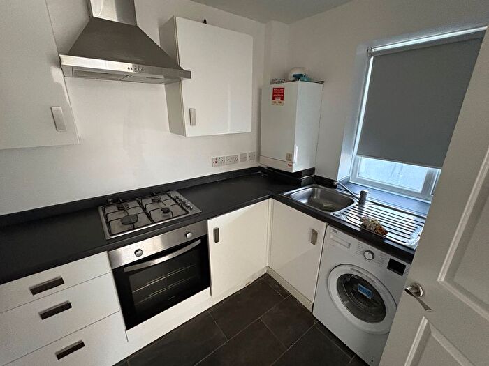 1 Bedroom Flat To Rent In Albert Road, London, E16