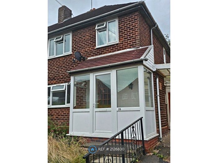 3 Bedroom End Of Terrace House To Rent In Ferndale Road, Oldbury, B68