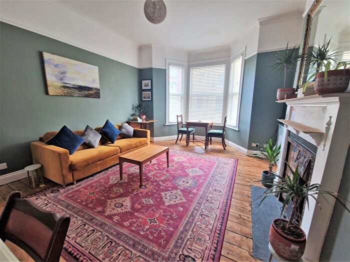 1 Bedroom Flat To Rent In Canterbury Road, Margate, Kent, CT9