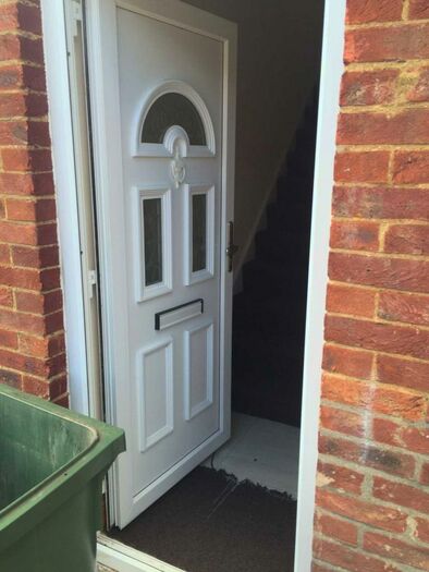 6 Bedroom Semi-Detached House To Rent In Valentia Road, Oxford, OX3