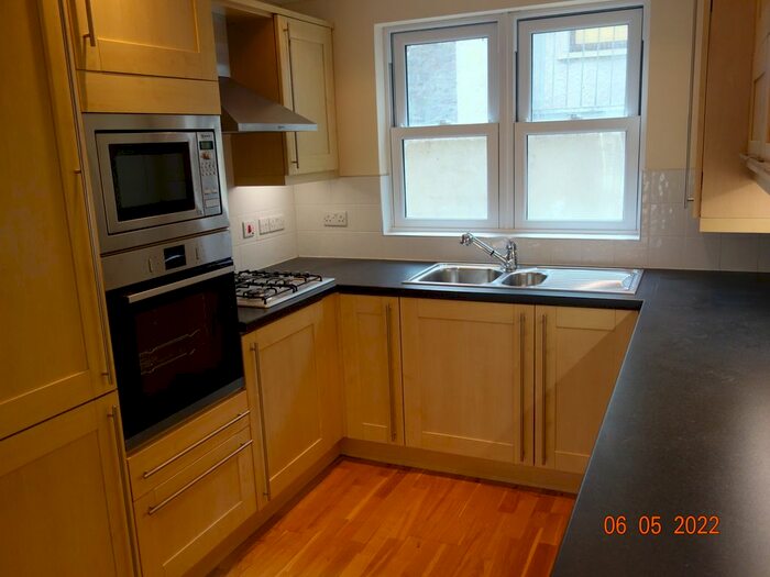 3 Bedroom Town House To Rent In Market Street, Haverfordwest, SA61